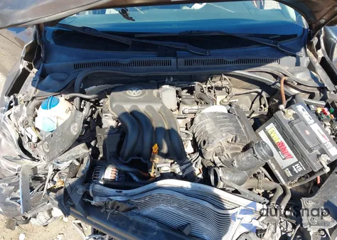 2011 Volkswagen Jetta 2.0L S z USA, uszkodzony, nr VIN 3VW2K7AJ7BM074855